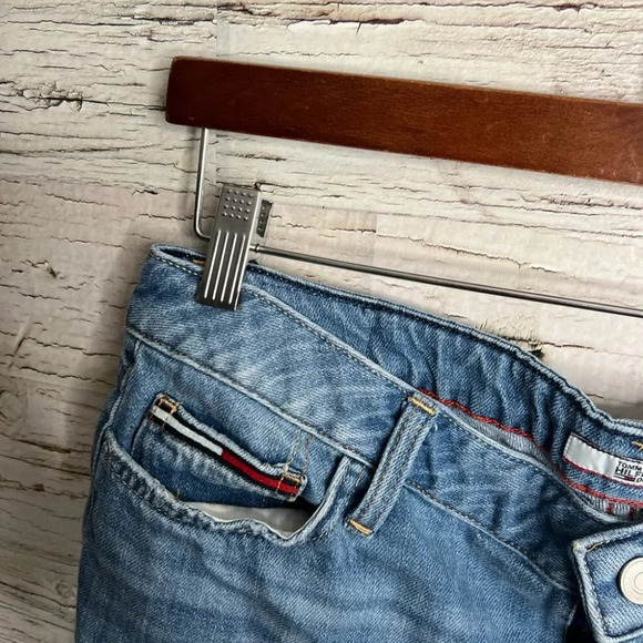 Tommy  Hilfiger jean shorts size 6 - Picture 2 of 9